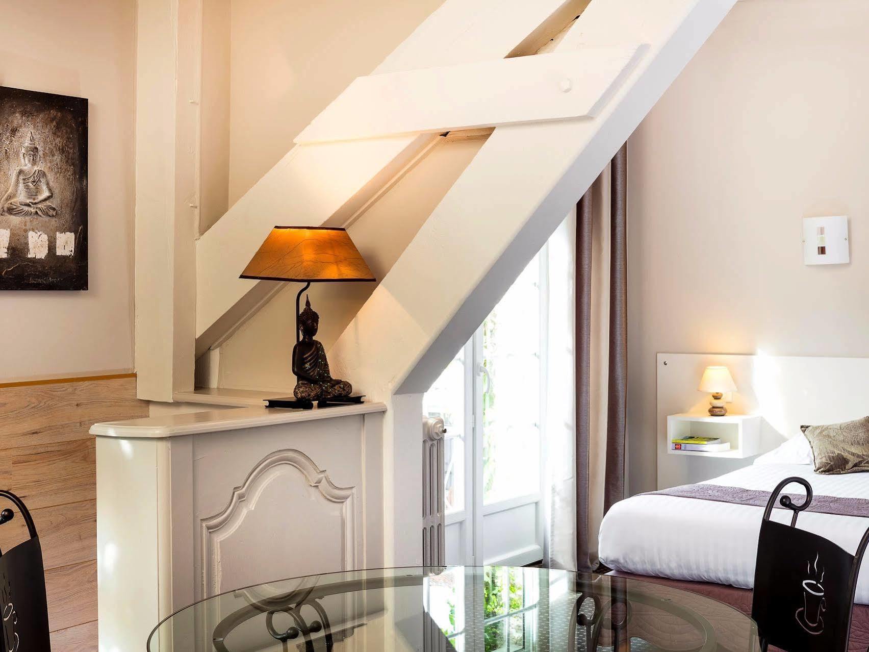 Logis La Thomasse Hotel Aurillac Luaran gambar
